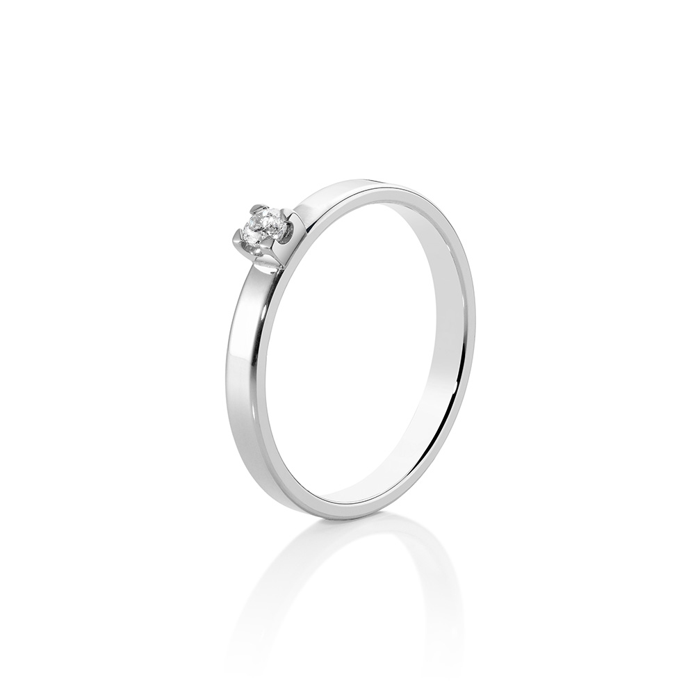 Lycka - Ljung-2,5K. Fattning: Estelle 1×0,08 ct